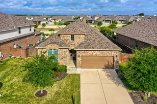 313 Pendent Dr, Liberty Hill, TX 78642 - Photo 4
