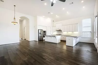 313 Pendent Drive, Liberty Hill, TX 78642 - Photo 14