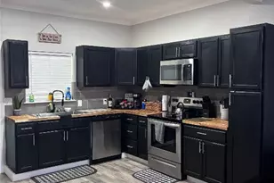 1135 Red Fox Rd, La Grange, TX 78945 - Photo 8