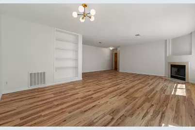 8400 Steamline Circle, Austin, TX 78745 - Photo 6