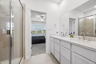 685 Papaya Dr, Buda, TX 78610 - Photo 6