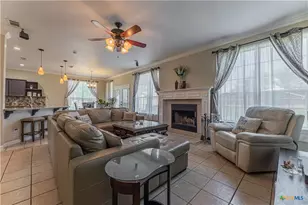 701 Bighorn Dr, Harker Heights, TX 76548 - Photo 2