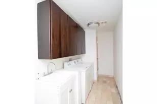 1906 Woodland Ave, Austin, TX 78741 - Photo 10