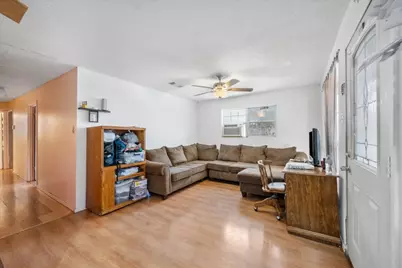 1107 Sturgis Street, Taylor, TX 76574 - Photo 4