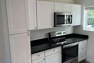 1440 Jackson St, New Braunfels, TX 78130 - Photo 4