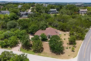 501 Flamingo Blvd, Lakeway, TX 78734 - Photo 4