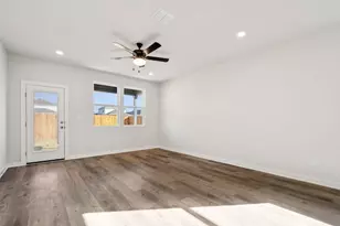 13413 Derby Ride Dr, Buda, TX 78610 - Photo 14