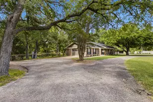 4102 Sequoia Trail W, Georgetown, TX 78628 - Photo 2