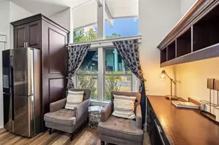 907 W Travis St, Fredericksburg, TX 78624 - Photo 14