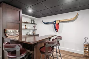 907 W Travis St, Fredericksburg, TX 78624 - Photo 8