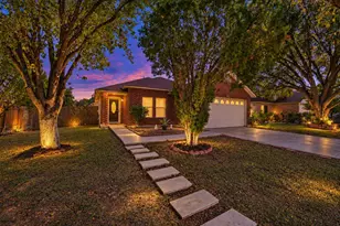 7317 Marble Ridge Dr, Austin, TX 78747 - Photo 2