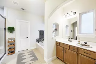 104 Turvey Cove, Hutto, TX 78634 - Photo 14
