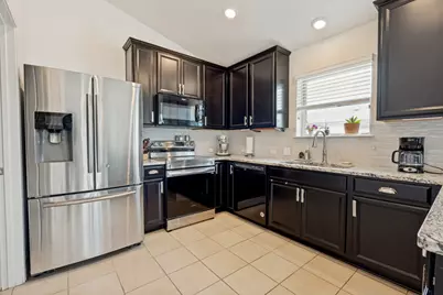1618 Woodlands Drive, Kyle, TX 78640 - Photo 16