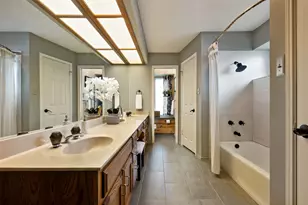 11105 Sierra Montana, Austin, TX 78759 - Photo 16