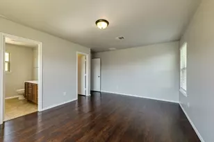 210 Cushman Dr, Kyle, TX 78640 - Photo 14