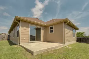 210 Cushman Dr, Kyle, TX 78640 - Photo 2