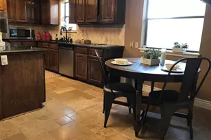 1005 Colorado St, Smithville, TX 78957 - Photo 12