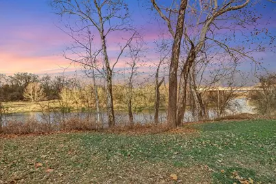 1005 Colorado Street, Smithville, TX 78957 - Photo 20