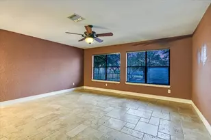 1005 Colorado St, Smithville, TX 78957 - Photo 14