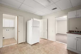 104 W Hall St, Pflugerville, TX 78660 - Photo 8