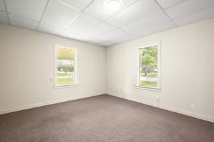 104 W Hall St, Pflugerville, TX 78660 - Photo 4