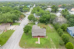 104 W Hall St, Pflugerville, TX 78660 - Photo 20