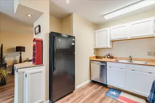 1720 Timber Ridge Rd 166 Rd, Austin, TX 78741 - Photo 10