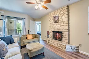 1720 Timber Ridge Rd 166 Rd, Austin, TX 78741 - Photo 4