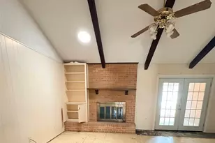 2706 Thrushwood Dr, Austin, TX 78757 - Photo 10