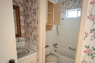 2706 Thrushwood Dr, Austin, TX 78757 - Photo 14