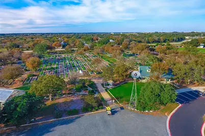 608 Kite Ridge Street, Georgetown, TX 78633 - Photo 32