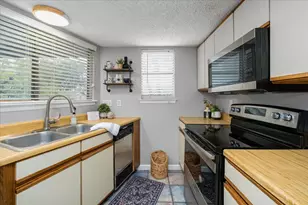 2500 Burleson Rd, Austin, TX 78741 - Photo 6