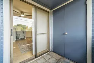 2500 Burleson Rd, Austin, TX 78741 - Photo 20