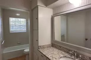 110 Jones St, Bastrop, TX 78602 - Photo 16