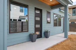 2907 Kuhlman Ave, Austin, TX 78702 - Photo 2