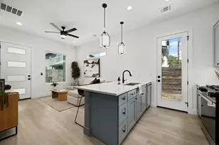 2907 Kuhlman Ave, Austin, TX 78702 - Photo 14