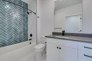 3000 Duval St, Austin, TX 78705 - Photo 20