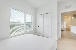 3000 Duval St, Austin, TX 78705 - Photo 10