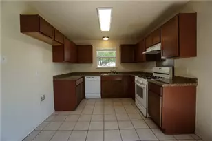 112 Creekside Dr, Hutto, TX 78634 - Photo 26