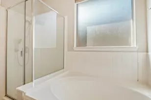 144 Oxford Dr, Kyle, TX 78640 - Photo 12