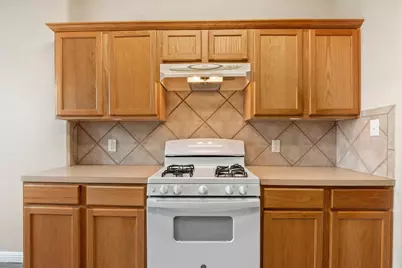 144 Oxford Drive, Kyle, TX 78640 - Photo 10