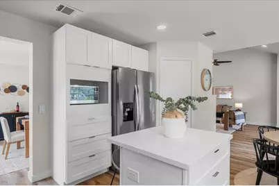 6437 Old Harbor Lane, Austin, TX 78739 - Photo 12