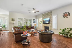 104 Wild Rose Dr, Georgetown, TX 78633 - Photo 12