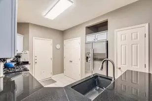 809 Hilltop Dr, Leander, TX 78641 - Photo 8