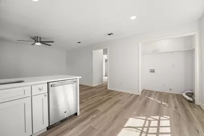 608 Bracewood Circle, San Marcos, TX 78666 - Photo 8