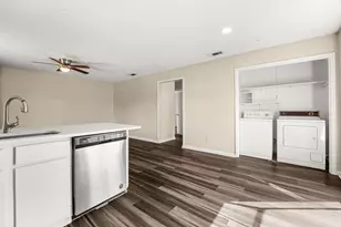 608 Bracewood Cir, San Marcos, TX 78666 - Photo 20