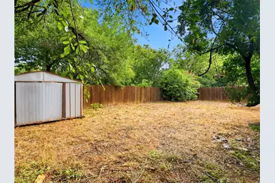 4815 Quicksilver Boulevard, Austin, TX 78744 - Photo 26