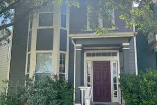 135 Michaelis, Kyle, TX 78640 - Photo 2