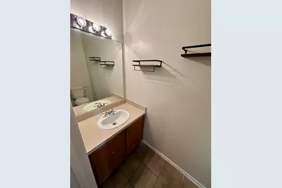 135 Michaelis #B, Kyle, TX 78640 - Photo 4