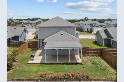 204 Lake Placid Run, Elgin, TX 78621 - Photo 18